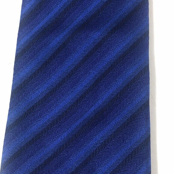 THOMAS PINK Vintage Tie Made in Morocco 100% Silk Blue Striped - Picture 3 of 8